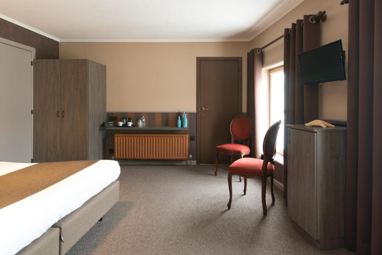 Hotel Karel De Stoute บรูจส์ ภายนอก รูปภาพ