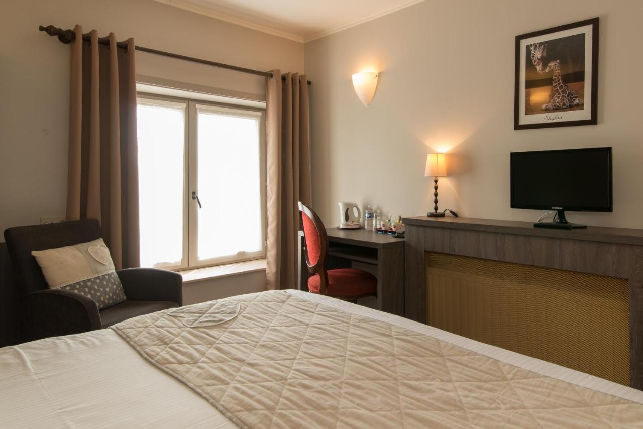 Hotel Karel De Stoute บรูจส์ ภายนอก รูปภาพ