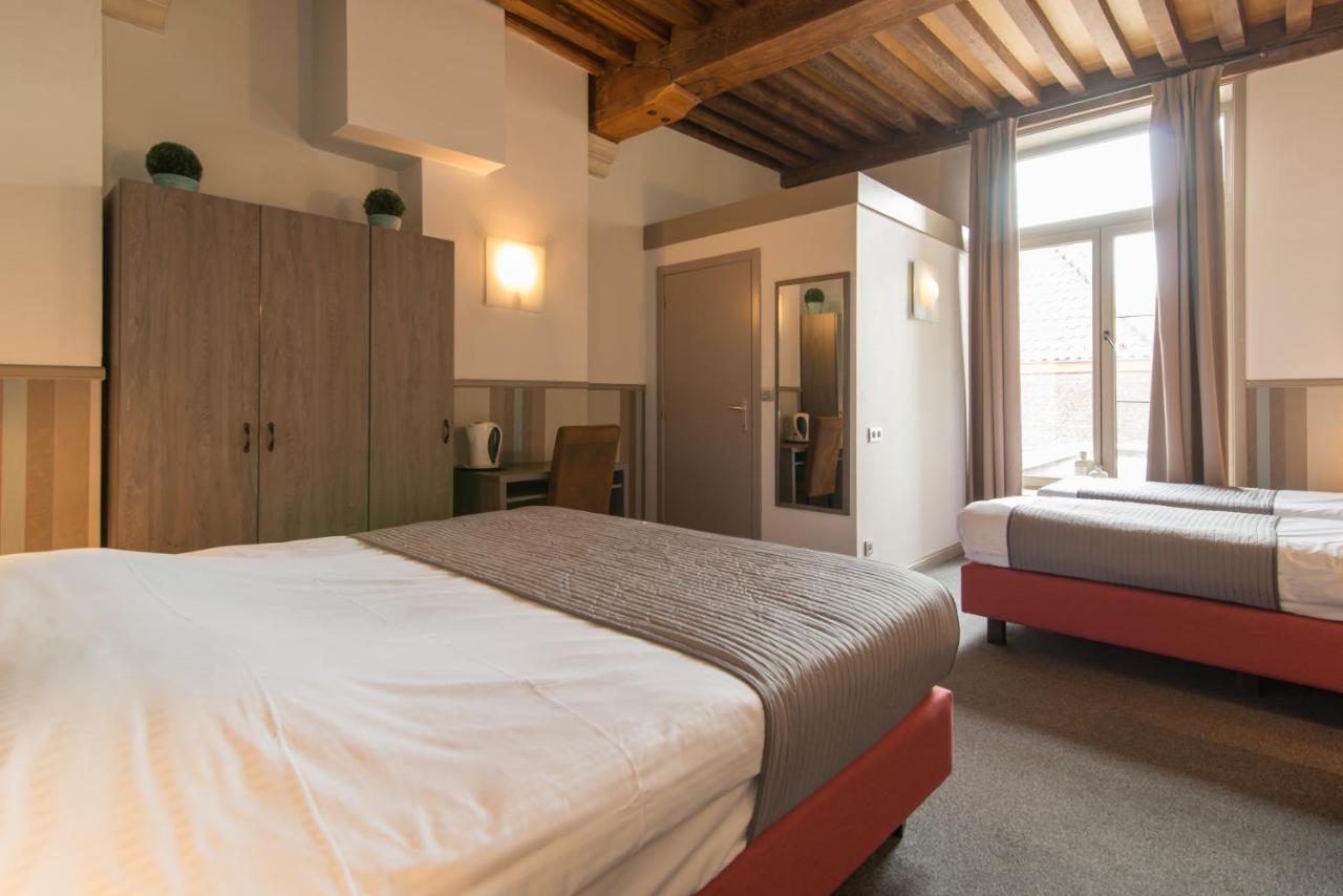 Hotel Karel De Stoute บรูจส์ ภายนอก รูปภาพ